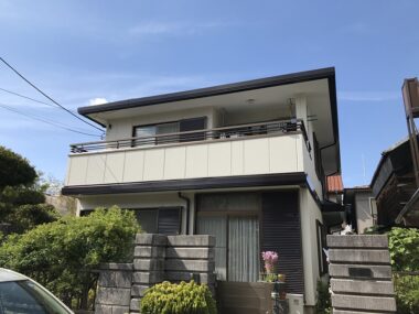 千葉県佐倉市 屋根・外壁塗装｜外壁屋根の汚れを改善し目立ちにくい色合いに
