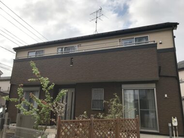 千葉県佐倉市 屋根・外壁塗装｜外壁汚れと目地劣化を修繕し2色仕上げで美しく