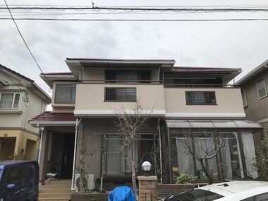 千葉県四街道市 屋根・外壁塗装｜1F・2Fの外壁塗り分け塗装と地震のクラック対策も