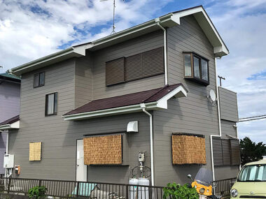 千葉県山武市外壁屋根塗装工事｜台風被害の破損個所の修復を
