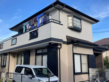 千葉県大網白里市外壁屋根塗装工事｜ツートーンカラーの外壁に