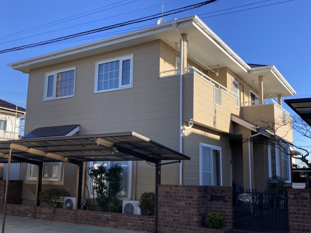 千葉県山武郡Y様邸　外壁屋根塗装の施工事例　「職人さんの仕事振り、仕上がりに満足しています」