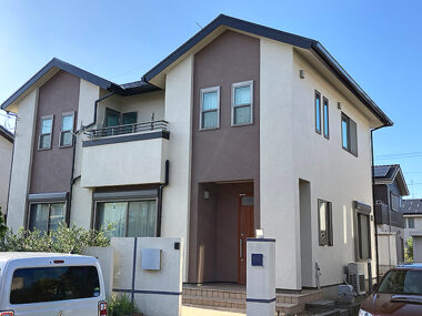 茨城県神栖市外壁屋根塗装｜下塗り工程を増やして凹凸のある外壁を施工