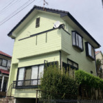 街並みにやさしくなじむ、明るいグリーンの住まい｜茨城県守谷市 外壁・屋根塗装・その他リフォーム