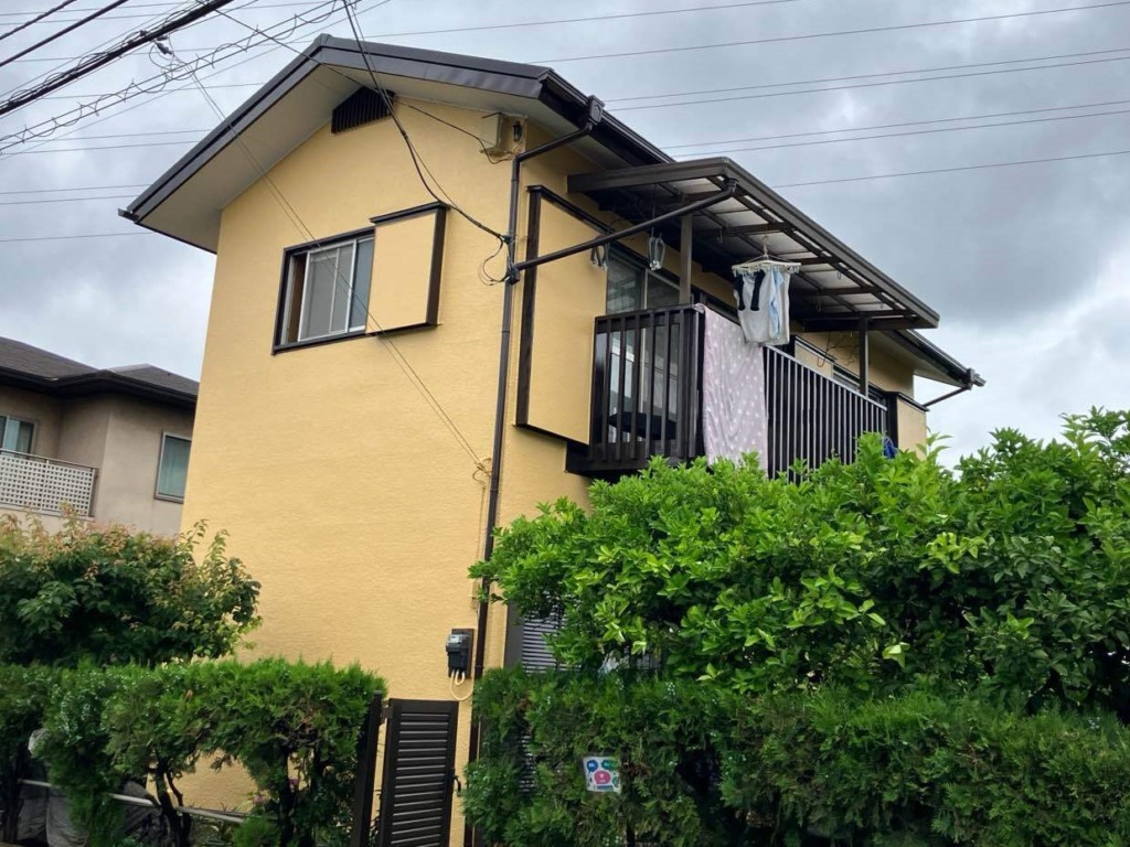 千葉県千葉市のT様邸　外壁屋根塗装の施行事例です