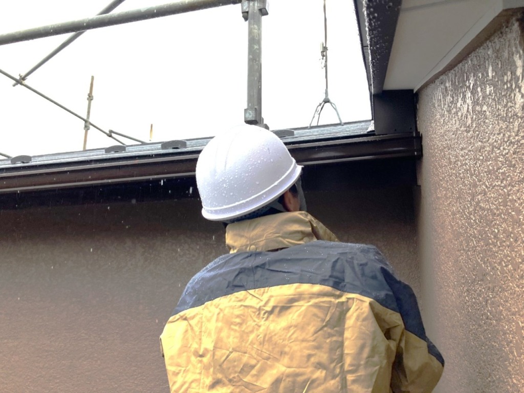 千葉県八街市Y様邸　　　　　　　　　　　　　　　外壁屋根塗装、板金工事などの施行事例です