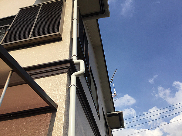 茨城県神栖市 外壁塗装|外壁の塗装と台風破損の軒天を同時に修復