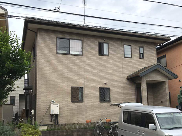 茨城県牛久市 外壁屋根塗装|サイディングの修復と同時に外壁をクリヤー塗装
