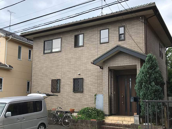 茨城県牛久市 外壁屋根塗装|サイディングの修復と同時に外壁をクリヤー塗装
