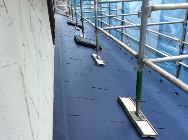 サイディングの上にガルバリウムという選択肢 塗装屋ぬりべえ