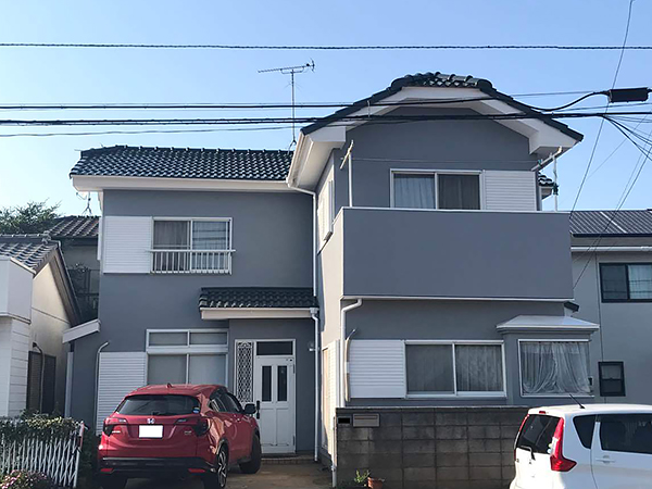 千葉県富里市外壁屋根塗装|明度を下げて重厚感のある色へ