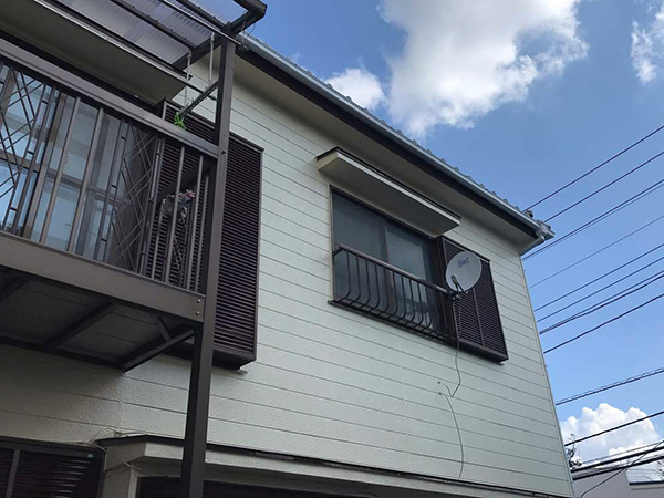 千葉県流山市外壁屋根塗装|コーキングの劣化を解消