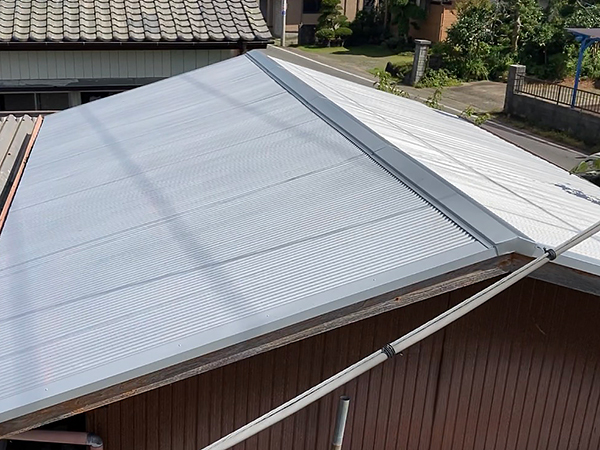 千葉県香取郡屋根塗装 ガルバリウム鋼板の屋根材で張替え 塗装屋ぬりべえ 千葉県香取郡屋根塗装 ガルバリウム鋼板の屋根材で張替え 塗装屋ぬりべえ