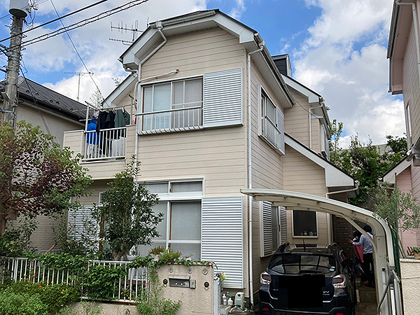 千葉県印旛郡外壁屋根塗装｜付帯部のブラウンがアクセントに