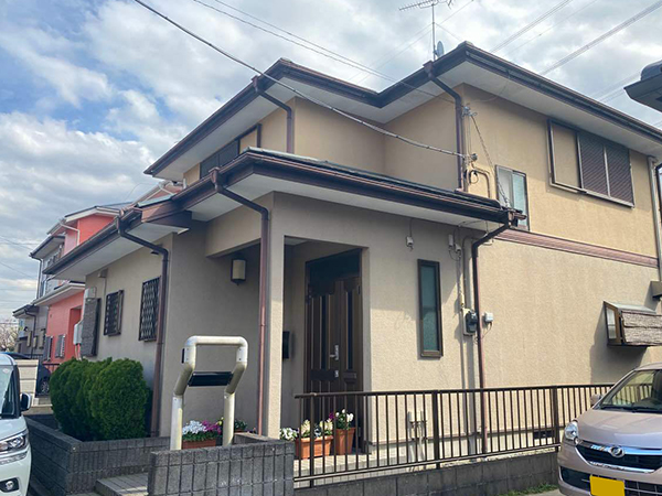 千葉県香取市外壁屋根塗装｜帯の色を変えてアクセントに